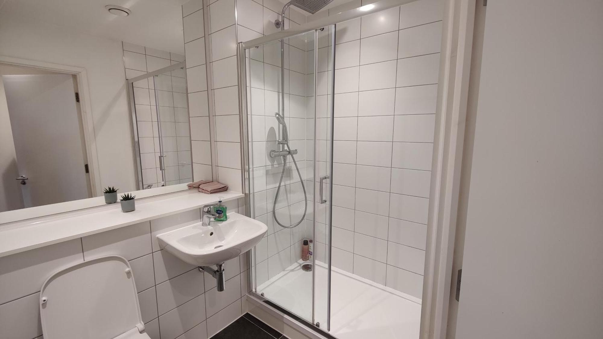 Penthouse-like With & Waterfront Views In Old Trafford Appartement Manchester